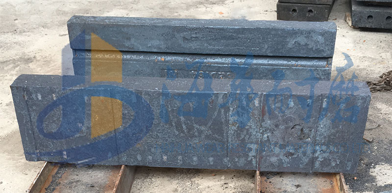 合金鋼陶瓷板錘(圖4) 合金鋼陶瓷板錘(圖4)